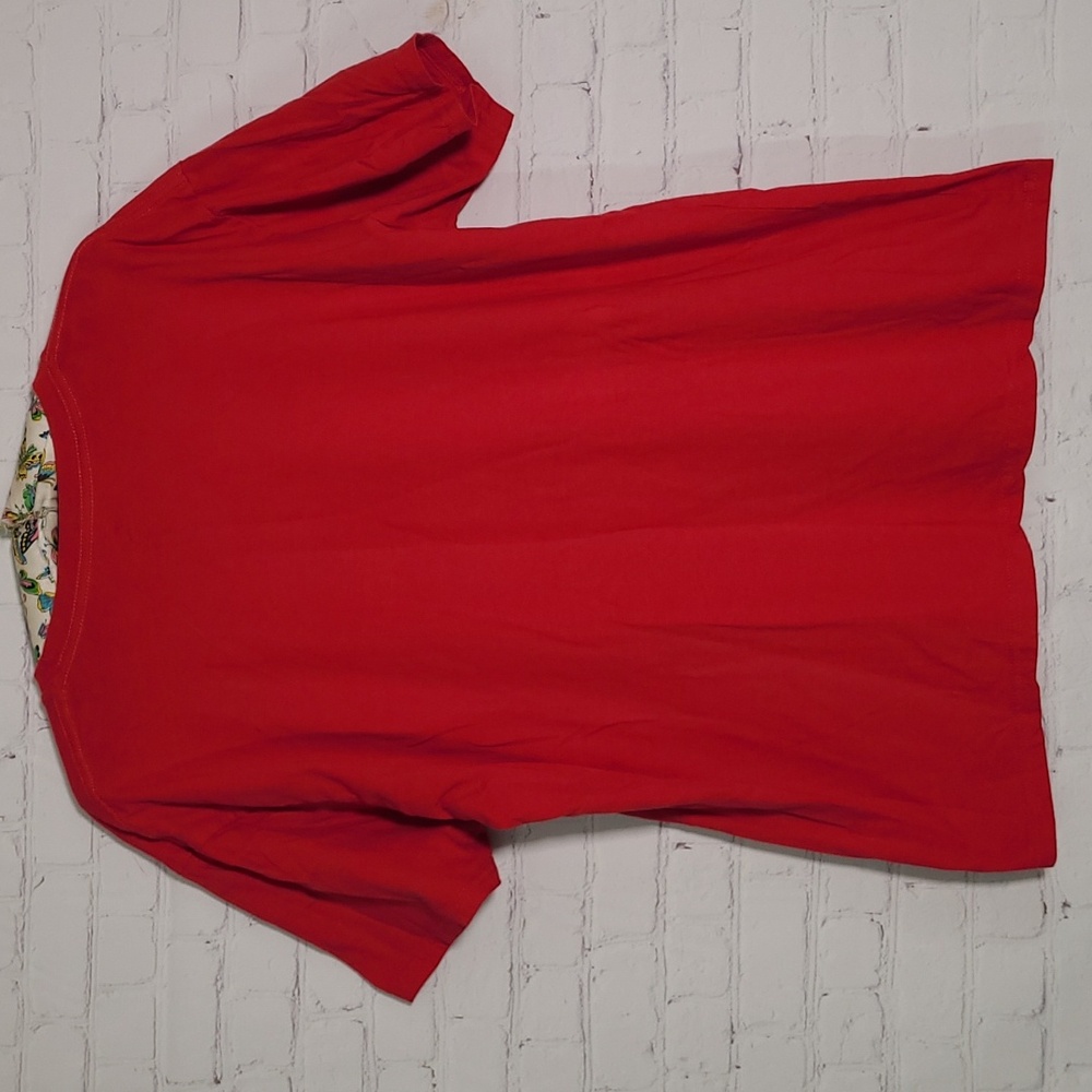 Buc-ee's Red Classic Yellow Beaver  Logo Tee Tshirt Unisex Top Size XL - Picture 8 of 9